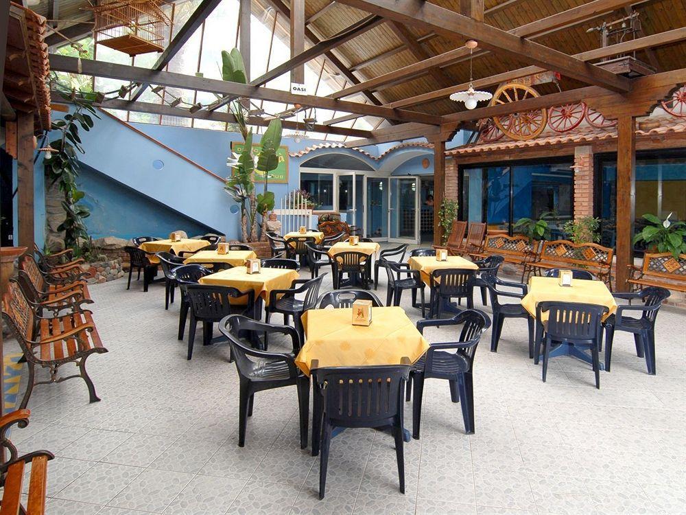 Aparthotel Oasi Azzurra Messina Exterior foto