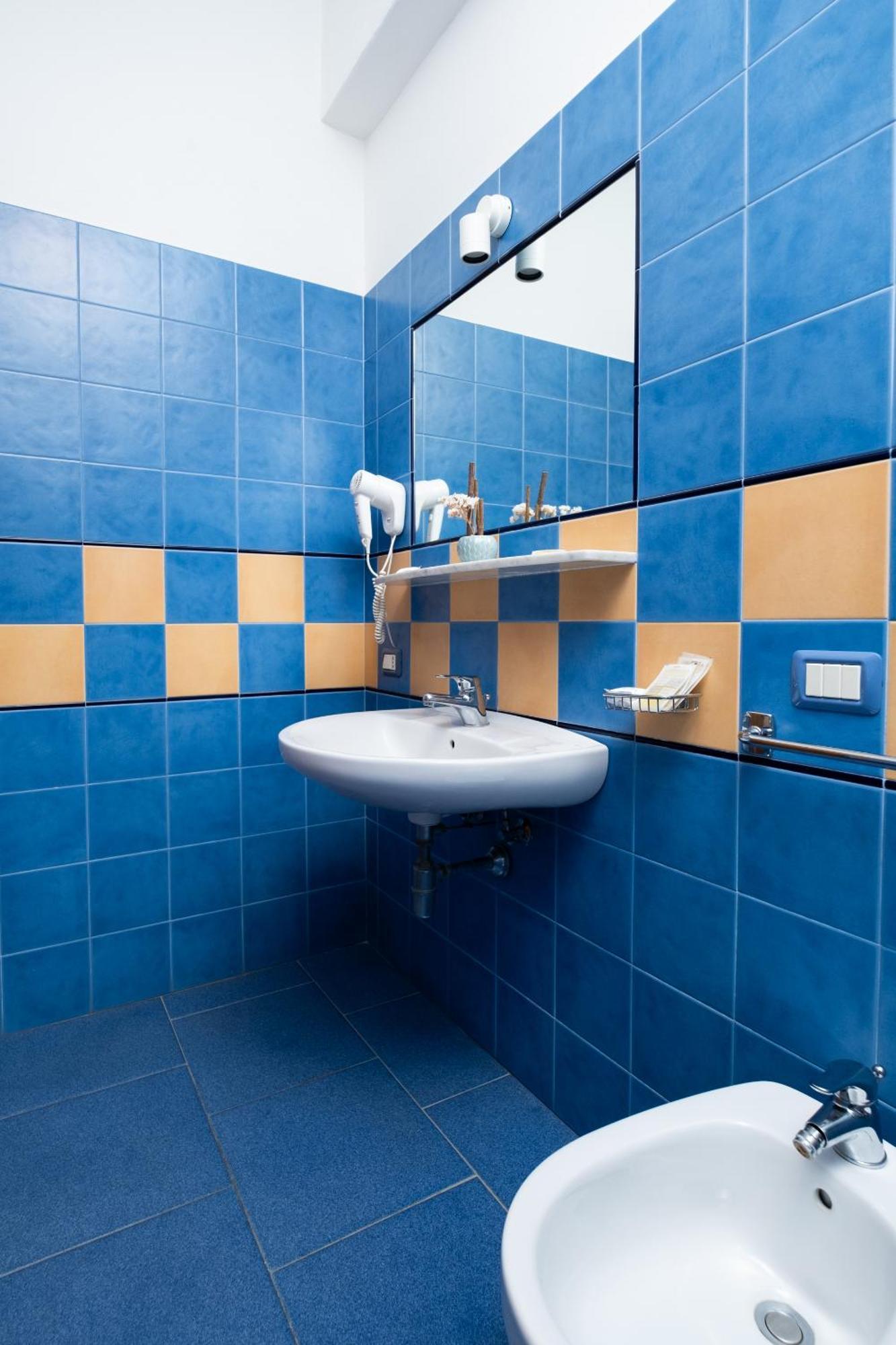Aparthotel Oasi Azzurra Messina Exterior foto
